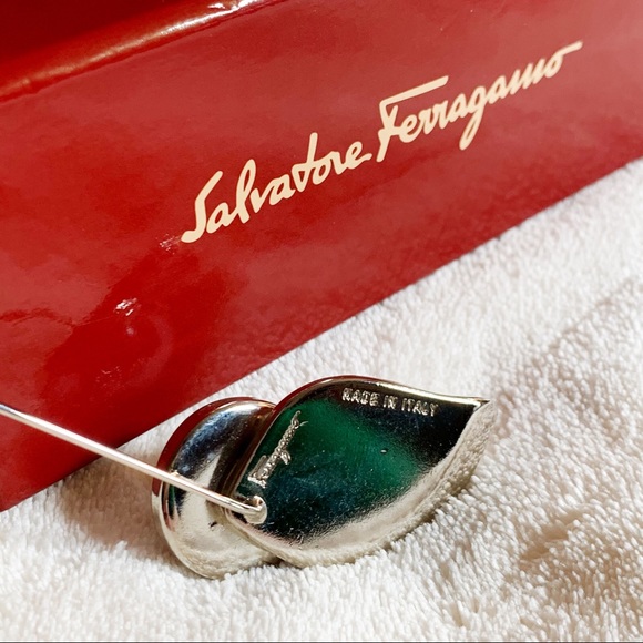 Salvatore Ferragamo Pin Brooch With Box - Picture 3 of 5